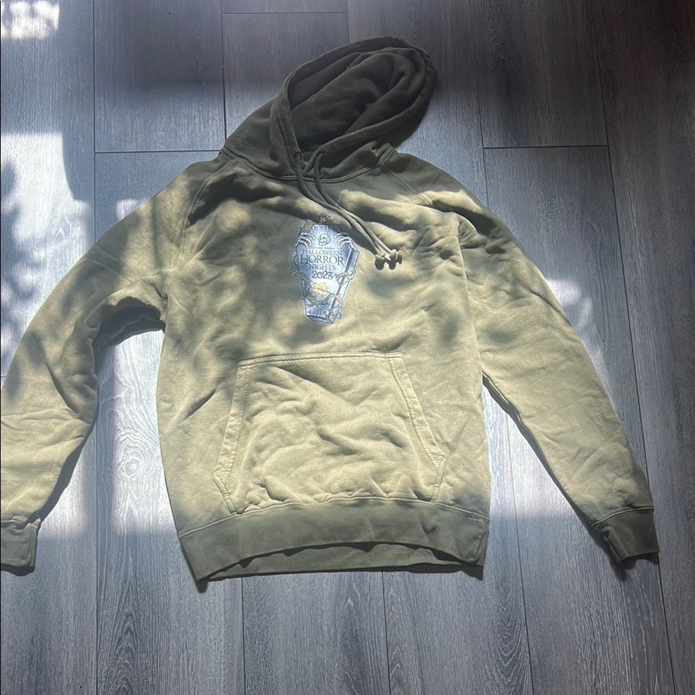 Universal studios horror nights hoodie M